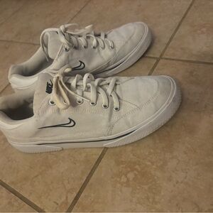 Women’s Used Nike Retro GTS Sneaker Size 9